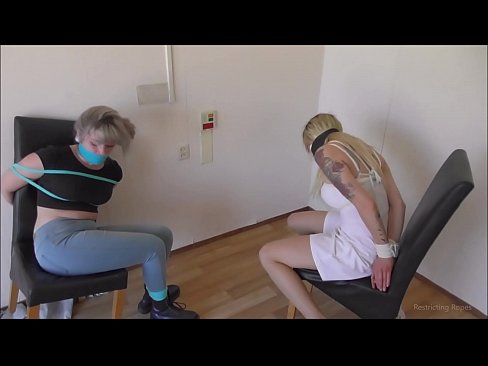 ❤️ Afhængig / bundet og kneblet / jomfru i nød ️ Porn video at da.muitohentai.ru ❌